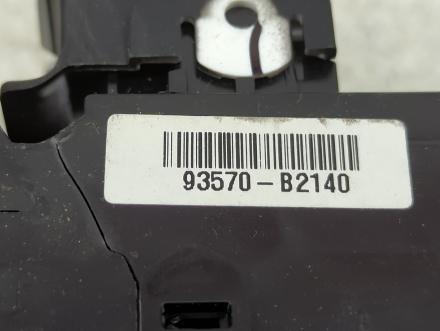 2017-2019 Kia Soul Master Power Window Switch Replacement Driver Side Left P/N:93570-B2140 Fits Fits 2017 2018 2019 OEM Used