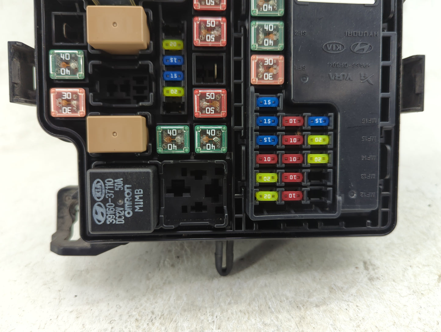 2017-2019 Kia Soul Fusebox Fuse Box Panel Relay Module P/N:91950-B2330 Fits Fits 2017 2018 2019 OEM Used Auto Parts - Oemuse