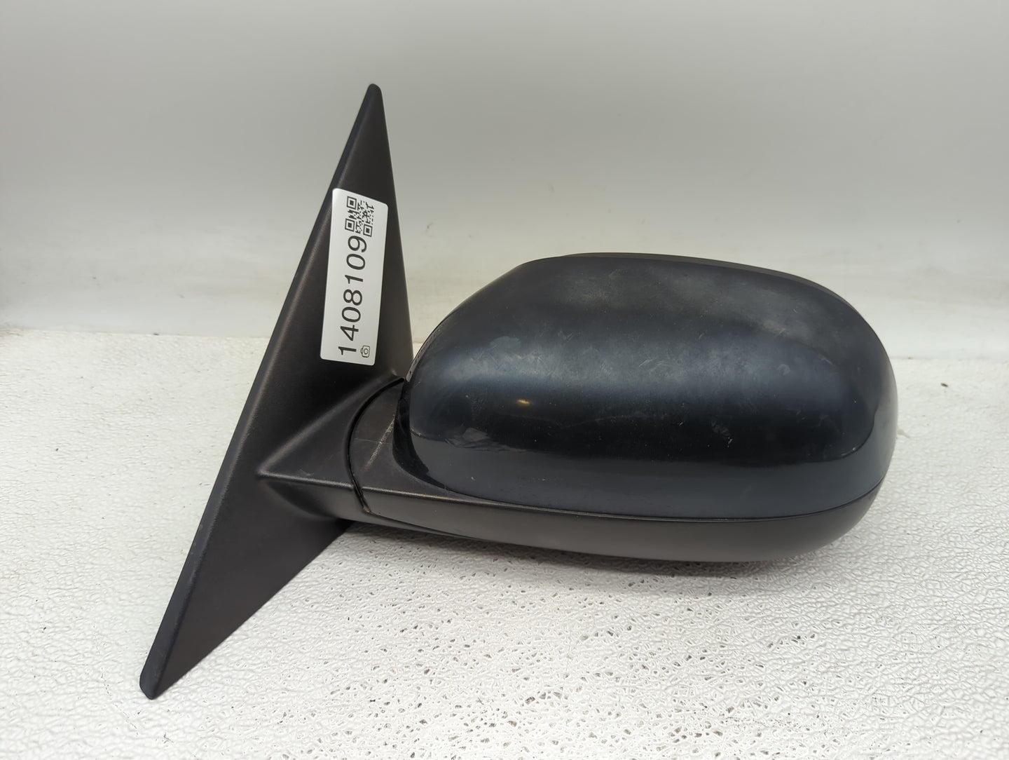 2014-2019 Kia Soul Driver Side View Mirror - Left Door Mirror OEM Used - Oemusedautoparts1.com