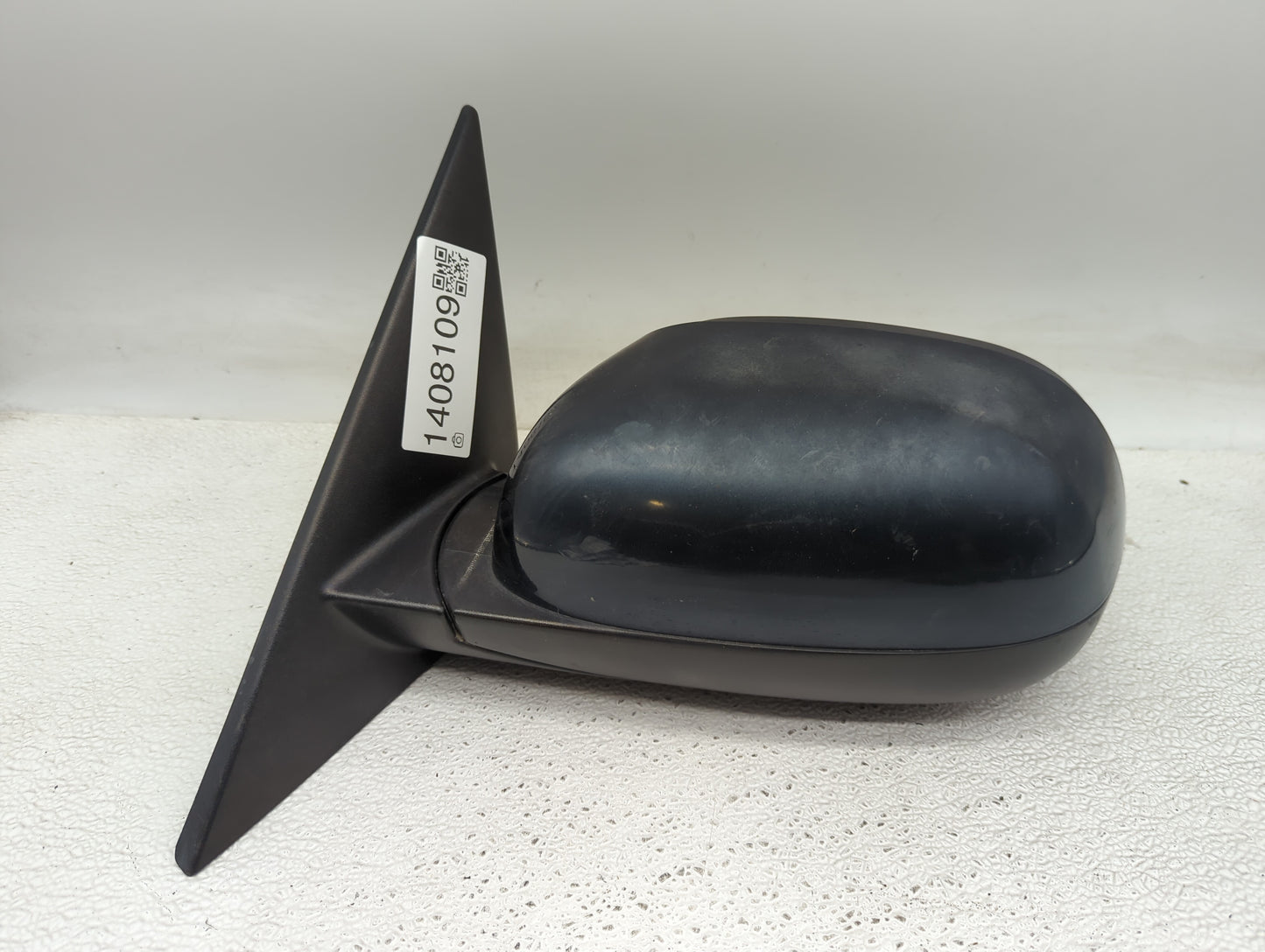 2014-2019 Kia Soul Driver Side View Mirror - Left Door Mirror OEM Used - Oemusedautoparts1.com