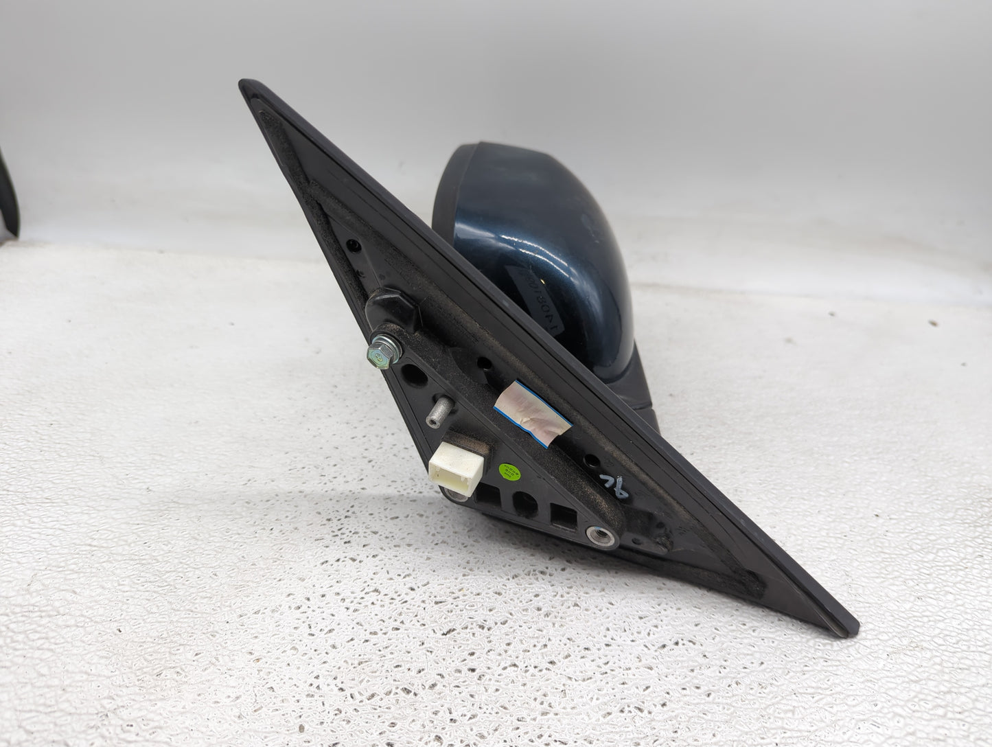 2014-2019 Kia Soul Driver Side View Mirror - Left Door Mirror OEM Used - Oemusedautoparts1.com
