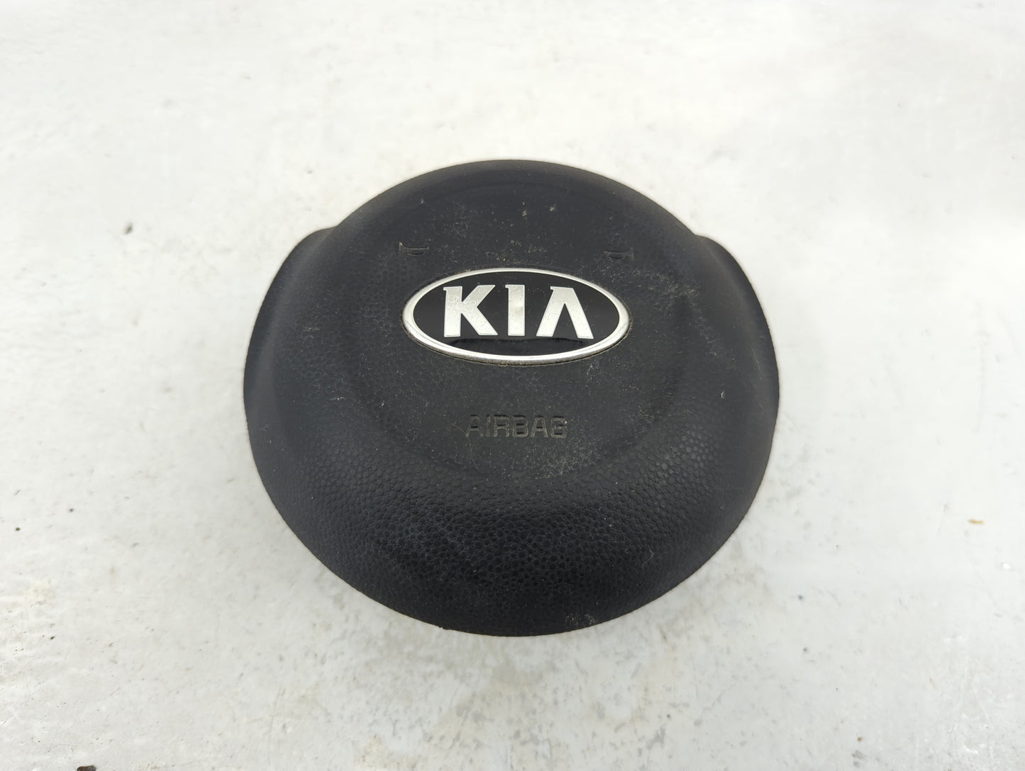2018 Kia Soul Air Bag Driver Left Steering Wheel Mounted P/N:56900B2500EQ Fits OEM Used Auto Parts - Oemusedautoparts1.com