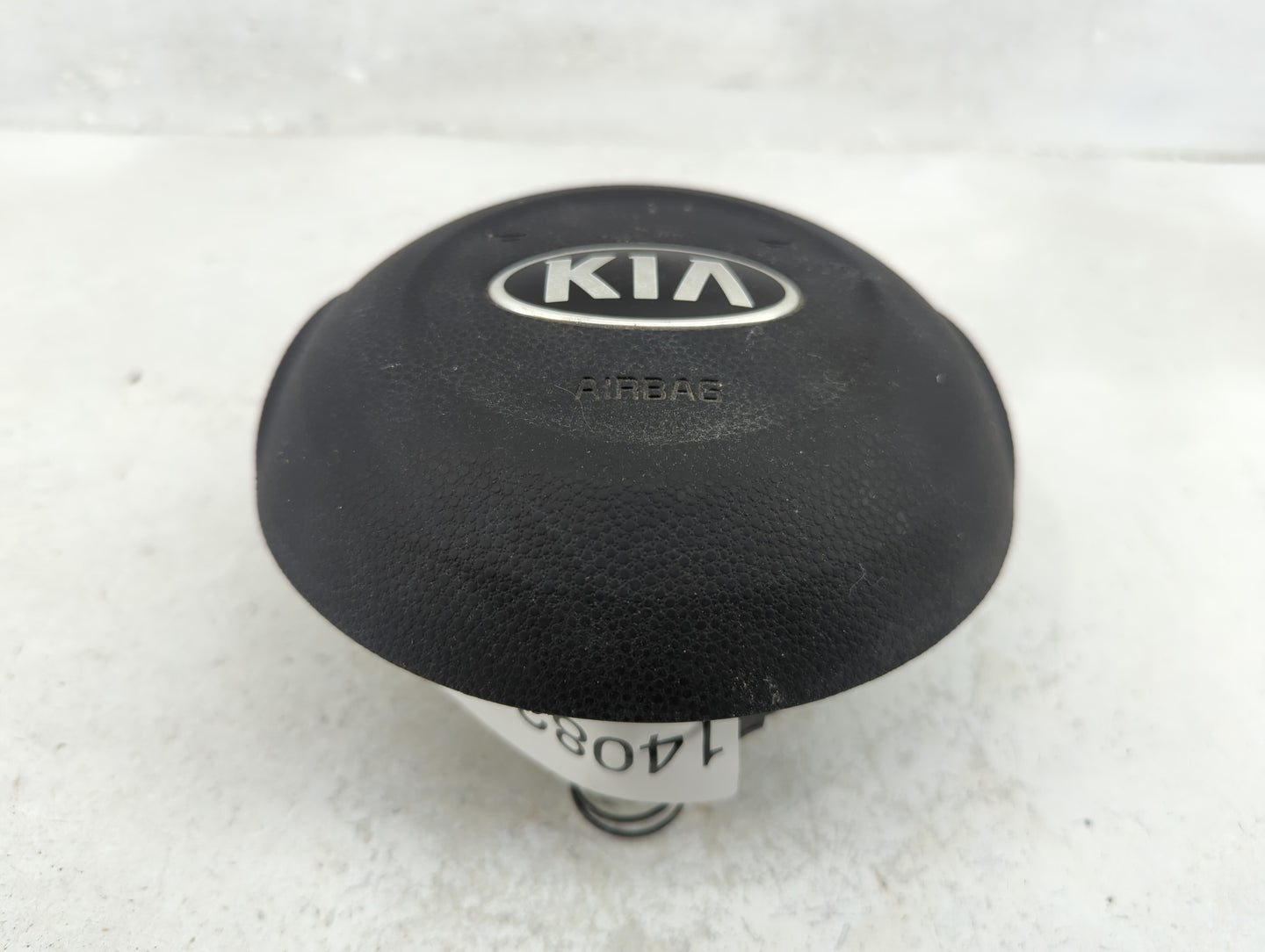 2018 Kia Soul Air Bag Driver Left Steering Wheel Mounted P/N:56900B2500EQ Fits OEM Used Auto Parts - Oemusedautoparts1.com