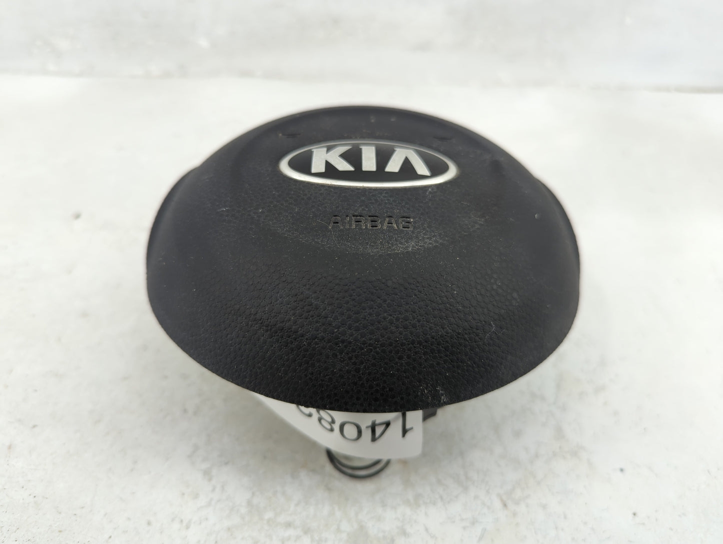 2018 Kia Soul Air Bag Driver Left Steering Wheel Mounted P/N:56900B2500EQ Fits OEM Used Auto Parts - Oemusedautoparts1.com