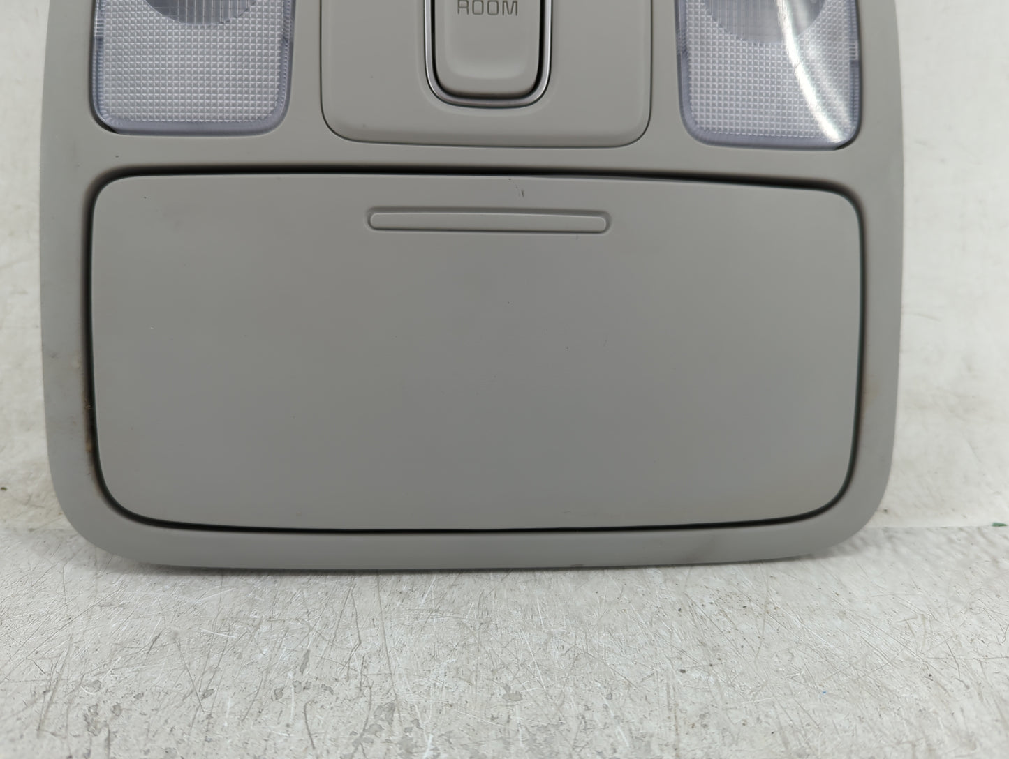2014-2019 Kia Soul Overhead Roof Console 1410247 - Oemusedautoparts1.com