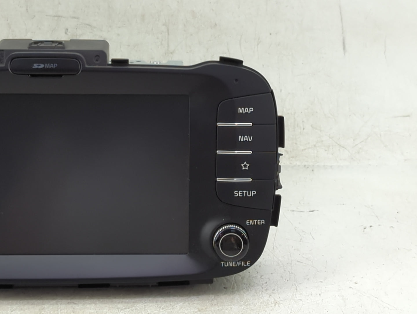 2018-2019 Kia Soul Radio AM FM Cd Player Receiver Replacement P/N:96560-B2511CA Fits Fits 2018 2019 OEM Used Auto Parts - Oe