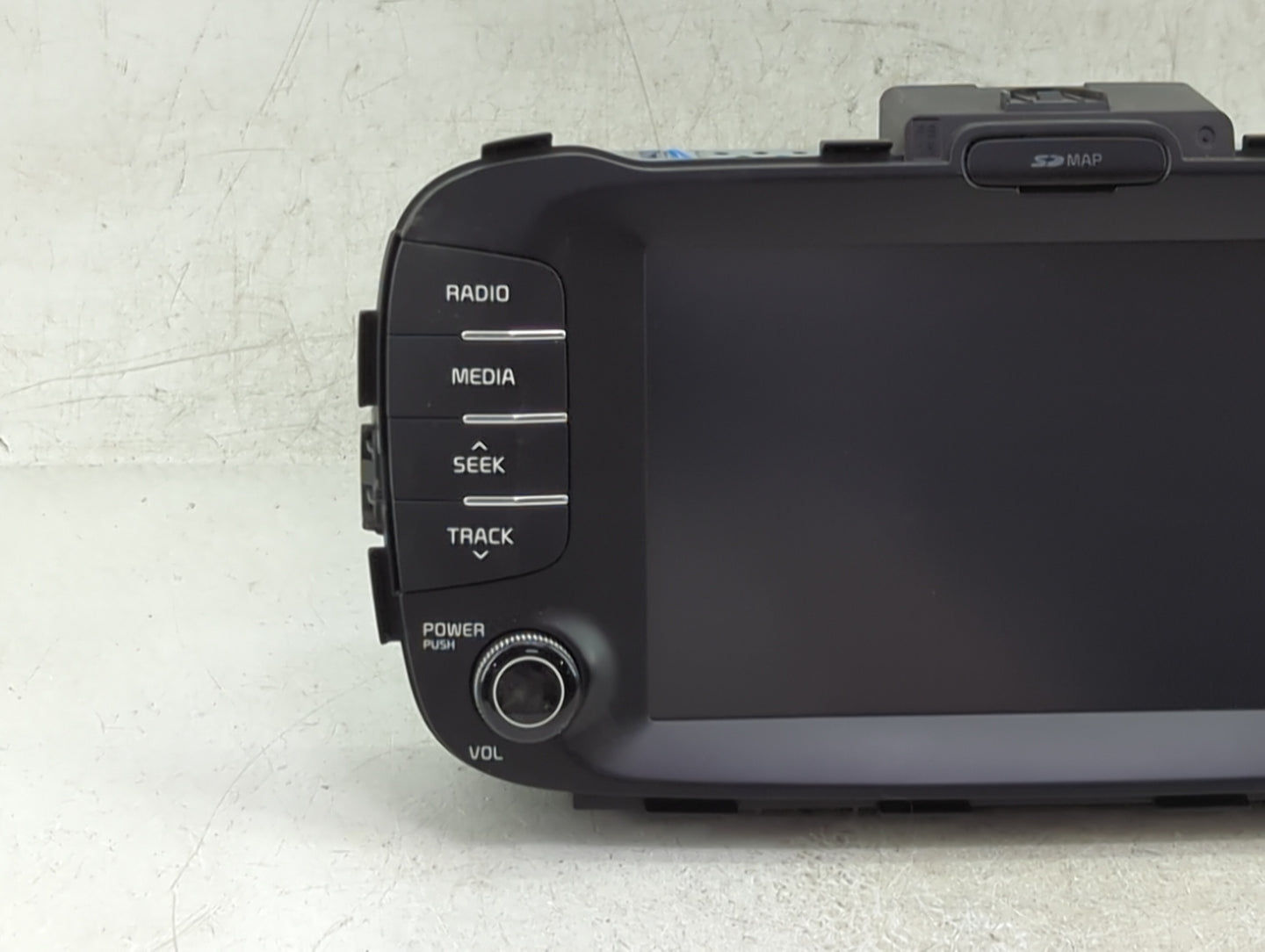 2018-2019 Kia Soul Radio AM FM Cd Player Receiver Replacement P/N:96560-B2511CA Fits Fits 2018 2019 OEM Used Auto Parts - Oe