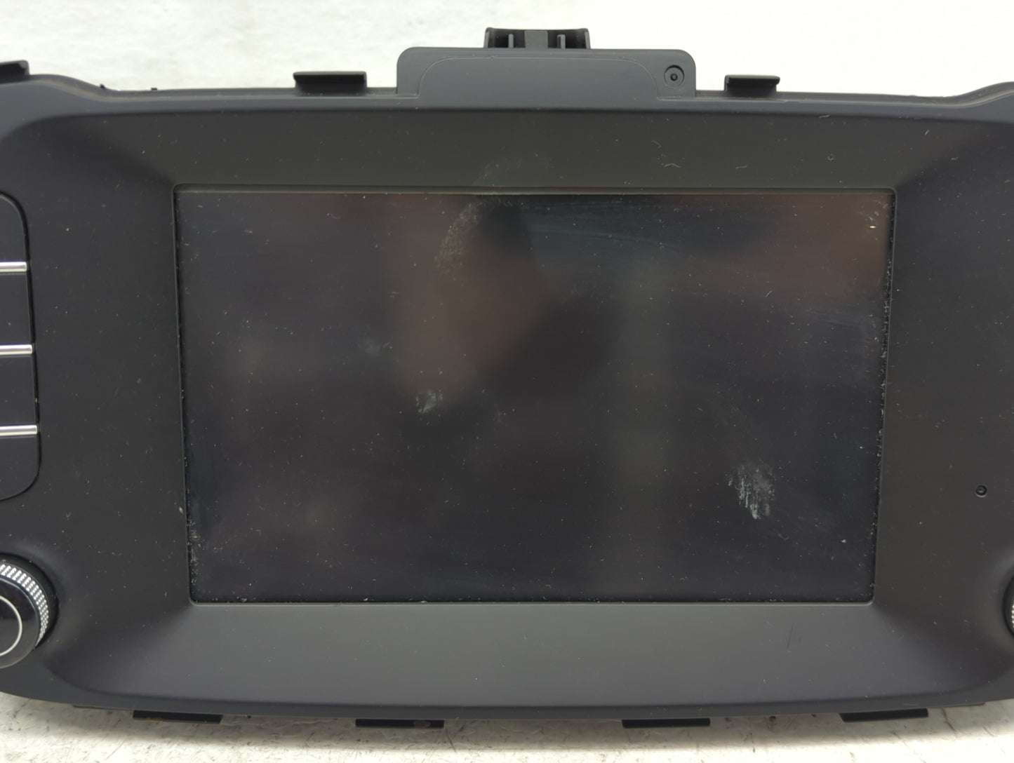 2017-2019 Kia Soul Radio AM FM Cd Player Receiver Replacement P/N:96160-B2310CA Fits Fits 2017 2018 2019 OEM Used Auto Parts