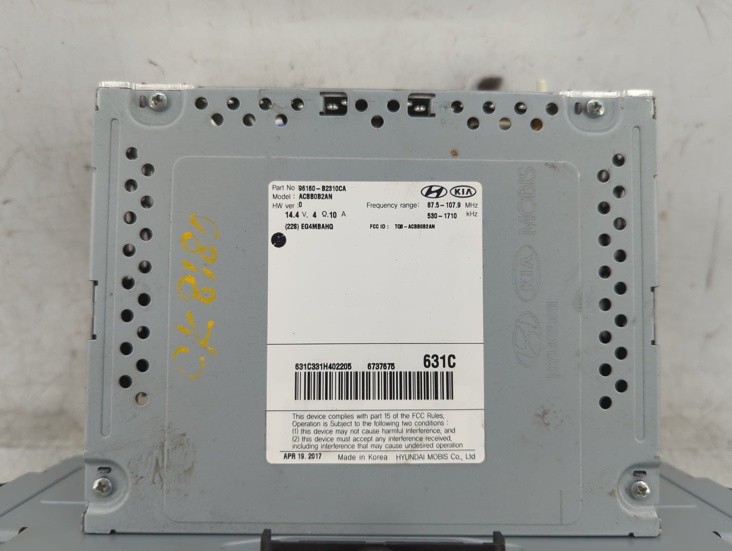 2017-2019 Kia Soul Radio AM FM Cd Player Receiver Replacement P/N:96160-B2310CA Fits Fits 2017 2018 2019 OEM Used Auto Parts