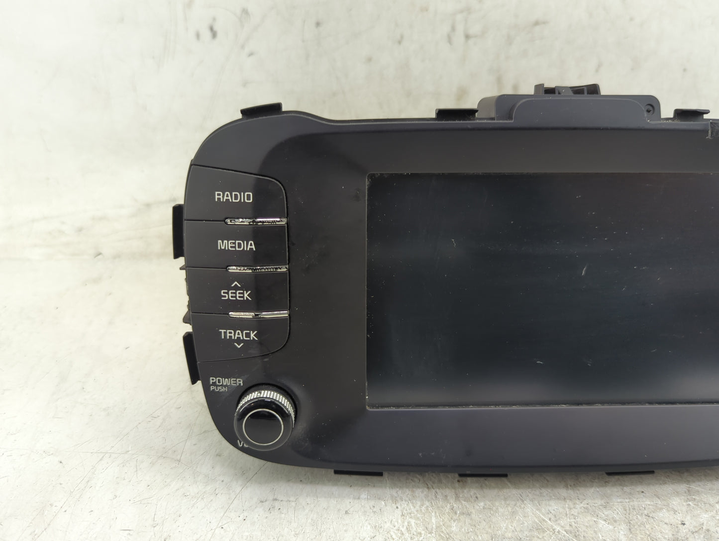 2017-2019 Kia Soul Radio AM FM Cd Player Receiver Replacement P/N:96160-B2310CA Fits Fits 2017 2018 2019 OEM Used Auto Parts