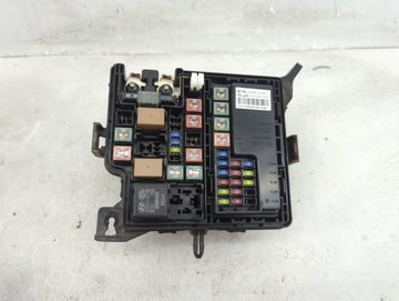 2018 Kia Soul Fusebox Fuse Box Panel Relay Module P/N:91950-B2330 Fits Fits 2016 2017 OEM Used Auto Parts