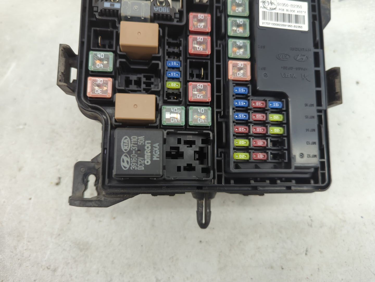 2018 Kia Soul Fusebox Fuse Box Panel Relay Module P/N:91950-B2330 Fits Fits 2016 2017 OEM Used Auto Parts - Oemusedautoparts