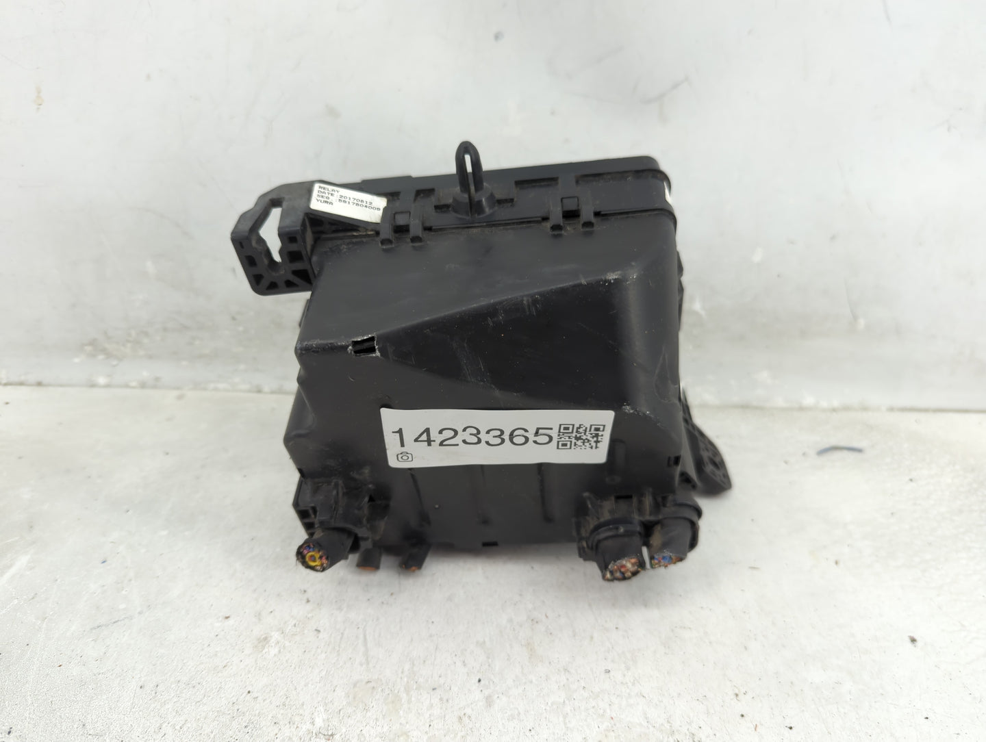 2018 Kia Soul Fusebox Fuse Box Panel Relay Module P/N:91950-B2330 Fits Fits 2016 2017 OEM Used Auto Parts - Oemusedautoparts