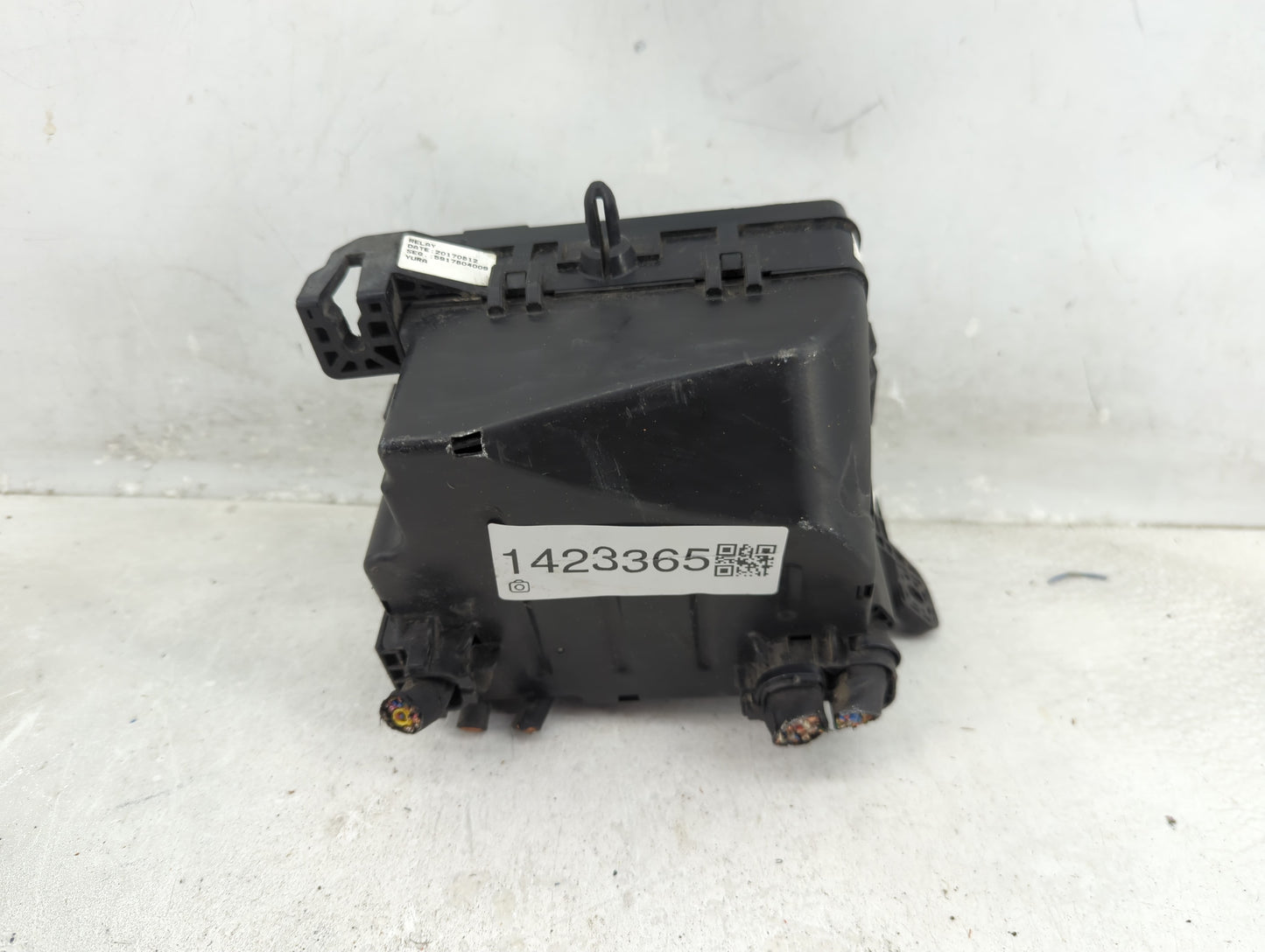 2018 Kia Soul Fusebox Fuse Box Panel Relay Module P/N:91950-B2330 Fits Fits 2016 2017 OEM Used Auto Parts - Oemusedautoparts