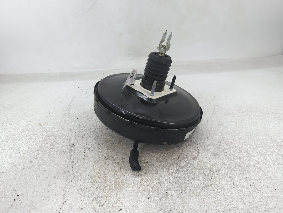 2017-2019 Kia Soul Power Brake Booster Oem 1423670 - Oemusedautoparts1.com