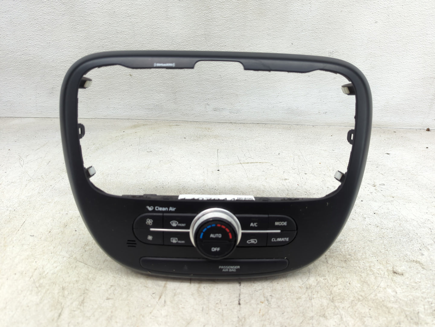2017-2019 Kia Soul Climate Control Module Temperature AC/Heater Replacement P/N:97250-B2GQ1CA 97250-B2XXX Fits Fits 2017 201