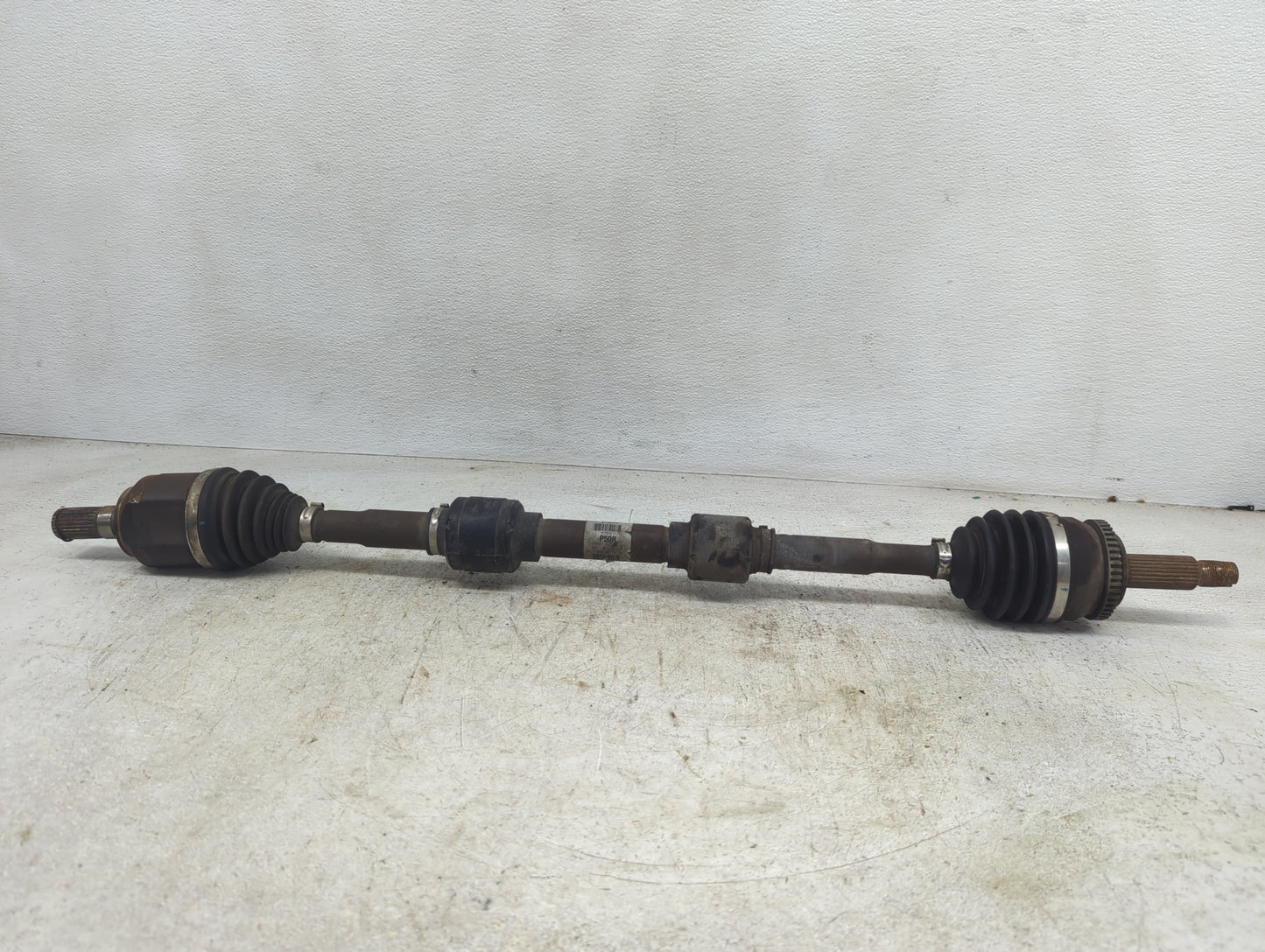 Kia Soul Axle Shaft Front Driver Cv C/v - Oemusedautoparts1.com