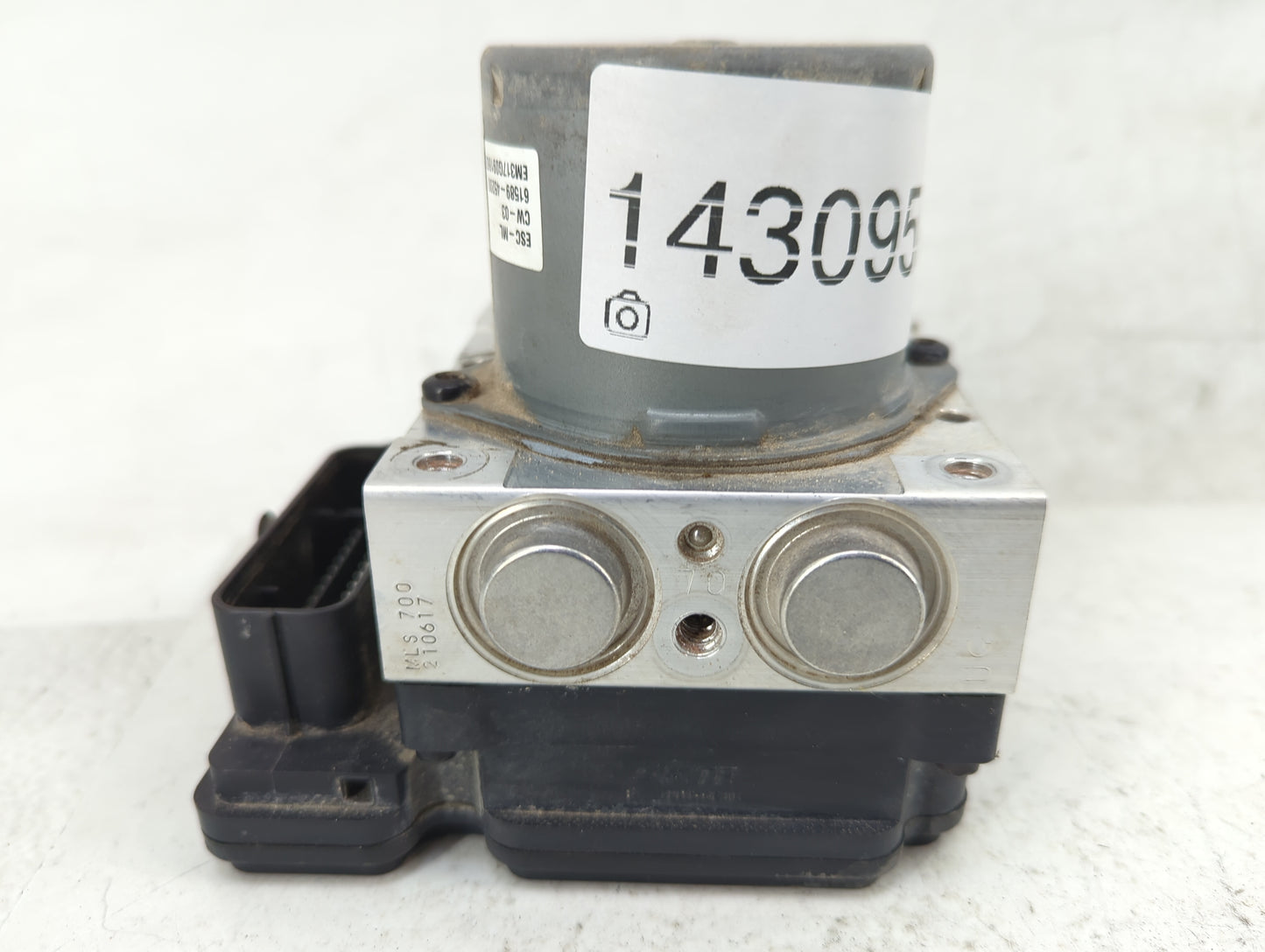 2018 Kia Soul Throttle Body P/N:58900-B2120 Fits OEM Used Auto Parts - Oemusedautoparts1.com