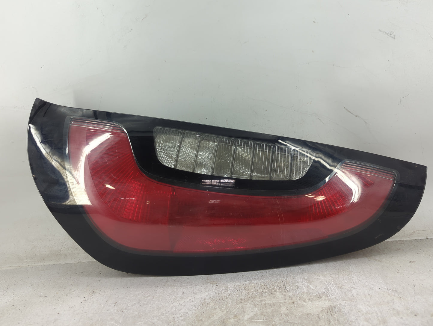 2014-2019 Kia Soul Driver Left Side Deck Lid Mounted Tail Light Black - Oemusedautoparts1.com