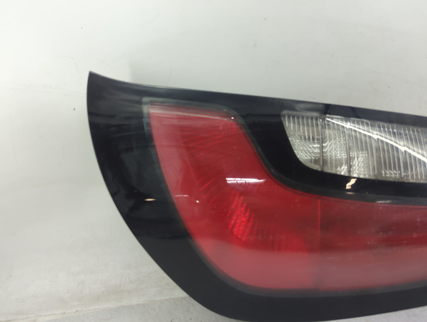 2014-2019 Kia Soul Driver Left Side Deck Lid Mounted Tail Light Black - Oemusedautoparts1.com
