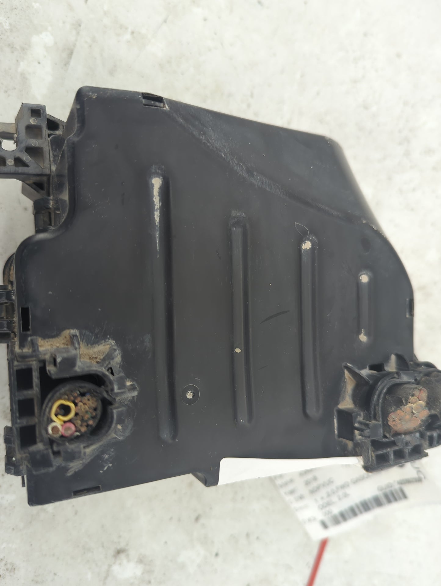 2017-2019 Kia Soul Fusebox Fuse Box Panel Relay Module P/N:91950-B2350 39160-37110 Fits Fits 2017 2018 2019 OEM Used Auto Pa
