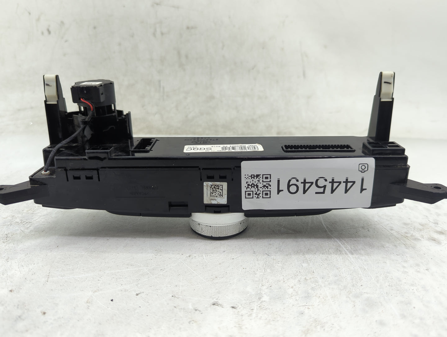 2017-2019 Kia Soul Climate Control Module Temperature AC/Heater Replacement P/N:97250-B2GQ1CA 97250-B2XXX Fits Fits 2017 201