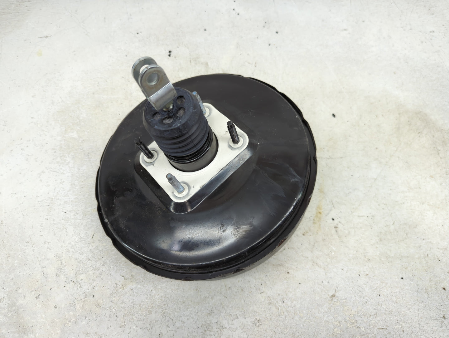 2017-2019 Kia Soul Power Brake Booster Oem 1450668 - Oemusedautoparts1.com