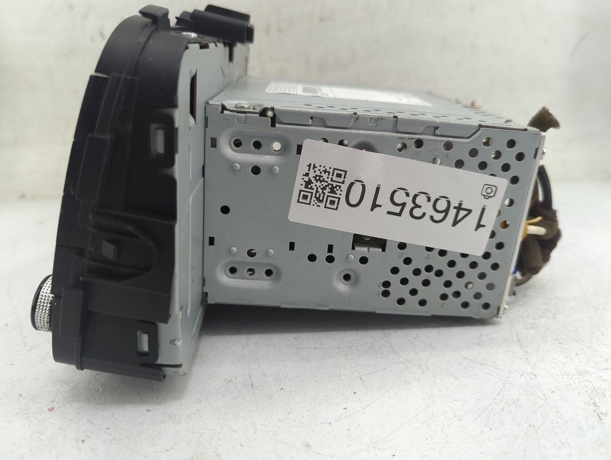 2018-2019 Kia Soul Radio AM FM Cd Player Receiver Replacement P/N:631C331H402734 6737962, 631C Fits Fits 2018 2019 OEM Used 
