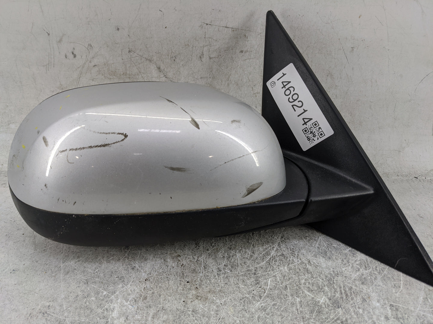 2014-2019 Kia Soul Driver Side View Mirror - Left Door Mirror OEM Used - Oemusedautoparts1.com