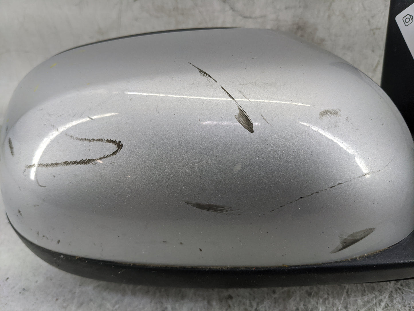 2014-2019 Kia Soul Driver Side View Mirror - Left Door Mirror OEM Used - Oemusedautoparts1.com