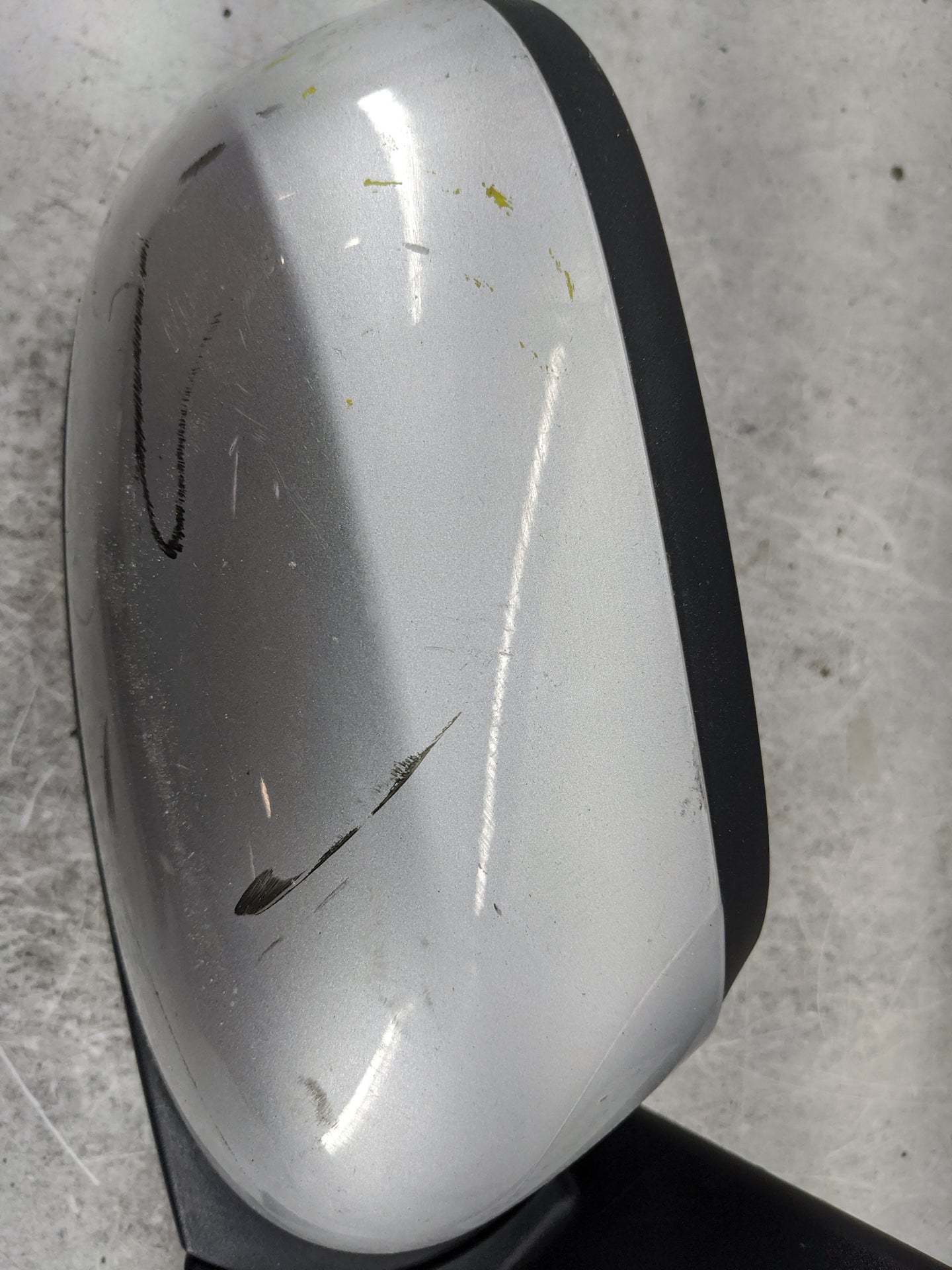 2014-2019 Kia Soul Driver Side View Mirror - Left Door Mirror OEM Used - Oemusedautoparts1.com