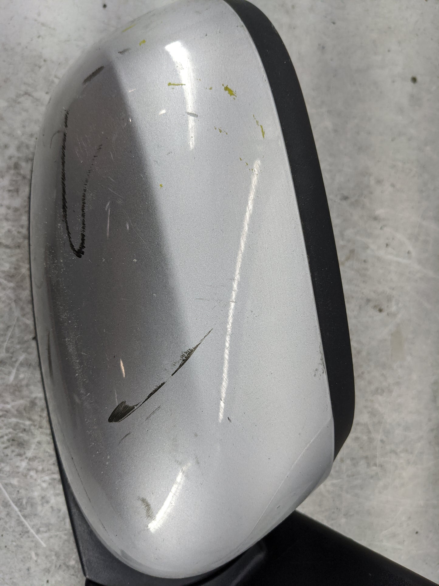 2014-2019 Kia Soul Driver Side View Mirror - Left Door Mirror OEM Used - Oemusedautoparts1.com