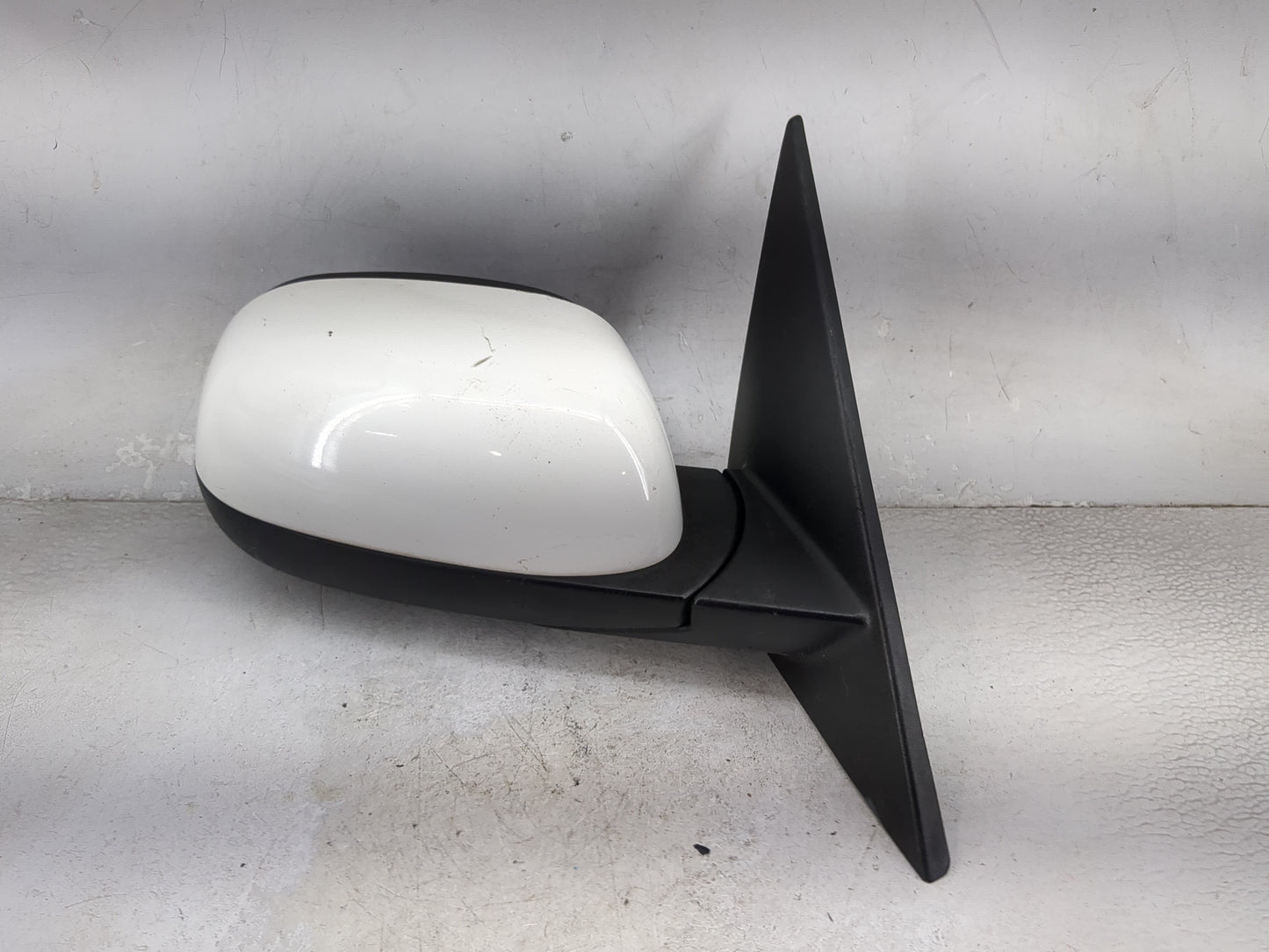 2017-2019 Kia Soul Passenger Side View Mirror - Right Door Mirror OEM Used - Oemusedautoparts1.com