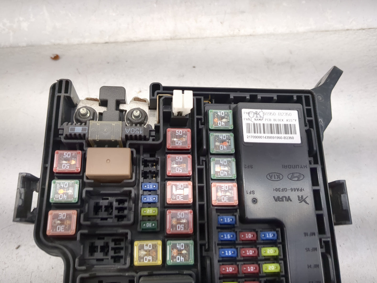 2017-2019 Kia Soul Fusebox Fuse Box Panel Relay Module P/N:91950-B2350 Fits Fits 2017 2018 2019 OEM Used Auto Parts - Oemuse