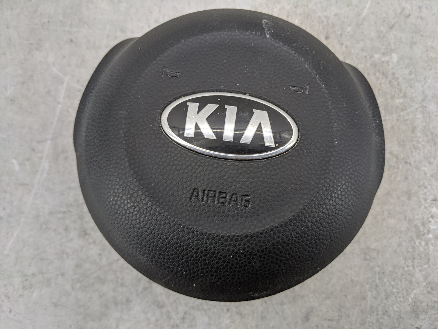 2017-2019 Kia Soul Air Bag Driver Left Steering Wheel Mounted 1477531 - Oemusedautoparts1.com