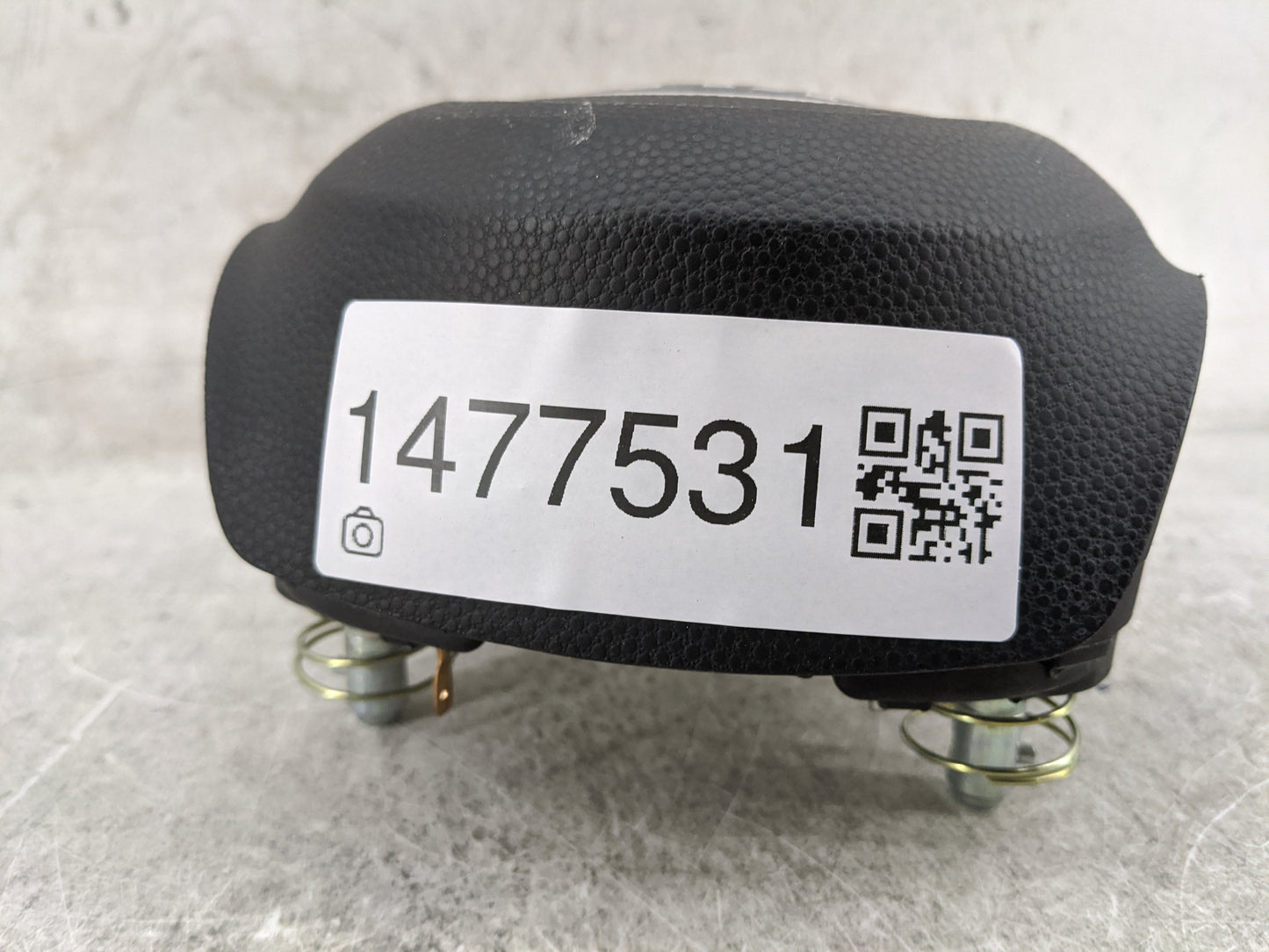 2017-2019 Kia Soul Air Bag Driver Left Steering Wheel Mounted 1477531 - Oemusedautoparts1.com