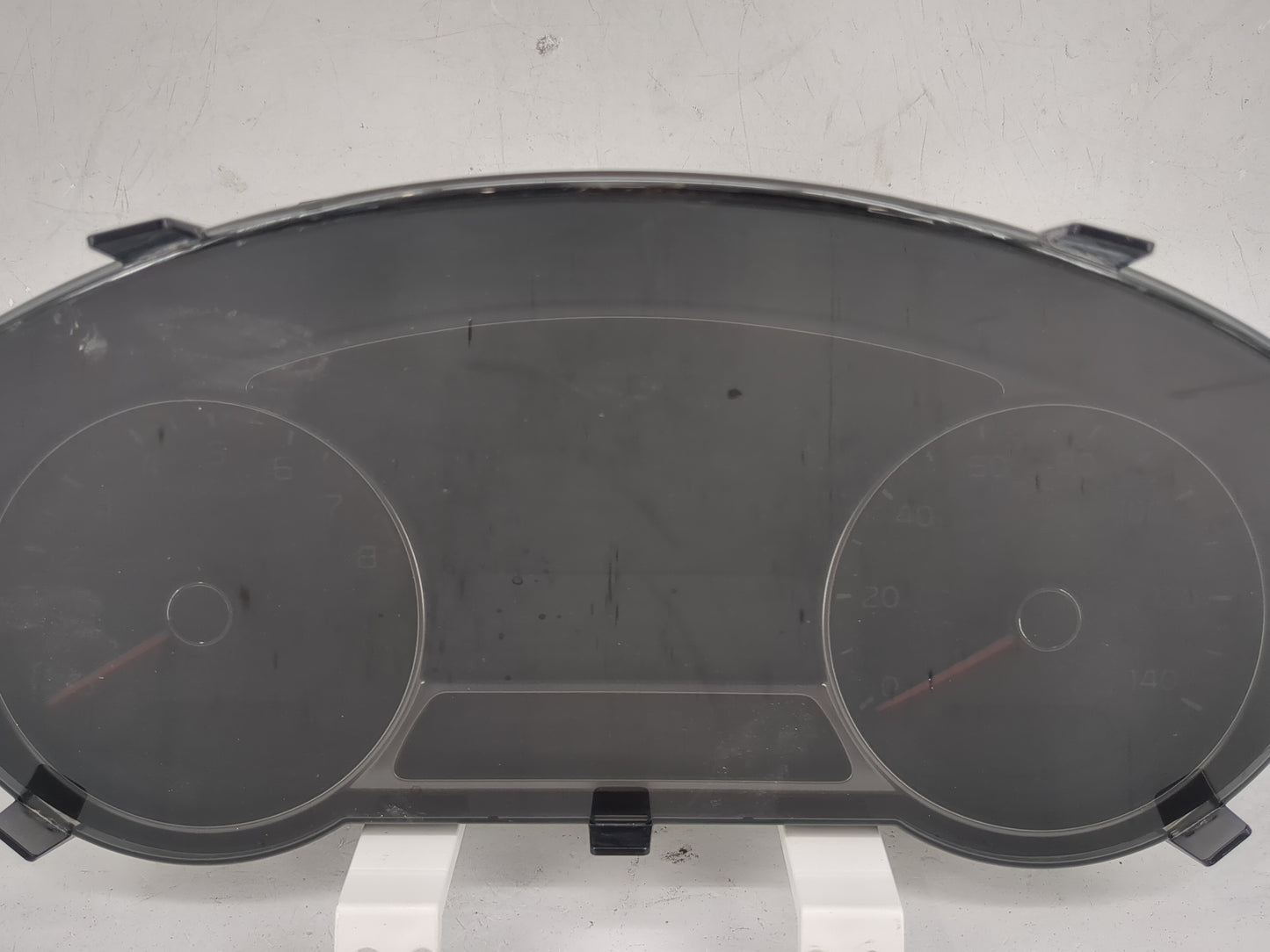 2018-2019 Kia Soul Instrument Cluster Speedometer Gauges P/N:94016-B2770 Miles: Fits Fits 2018 2019 OEM Used Auto Parts - Oe