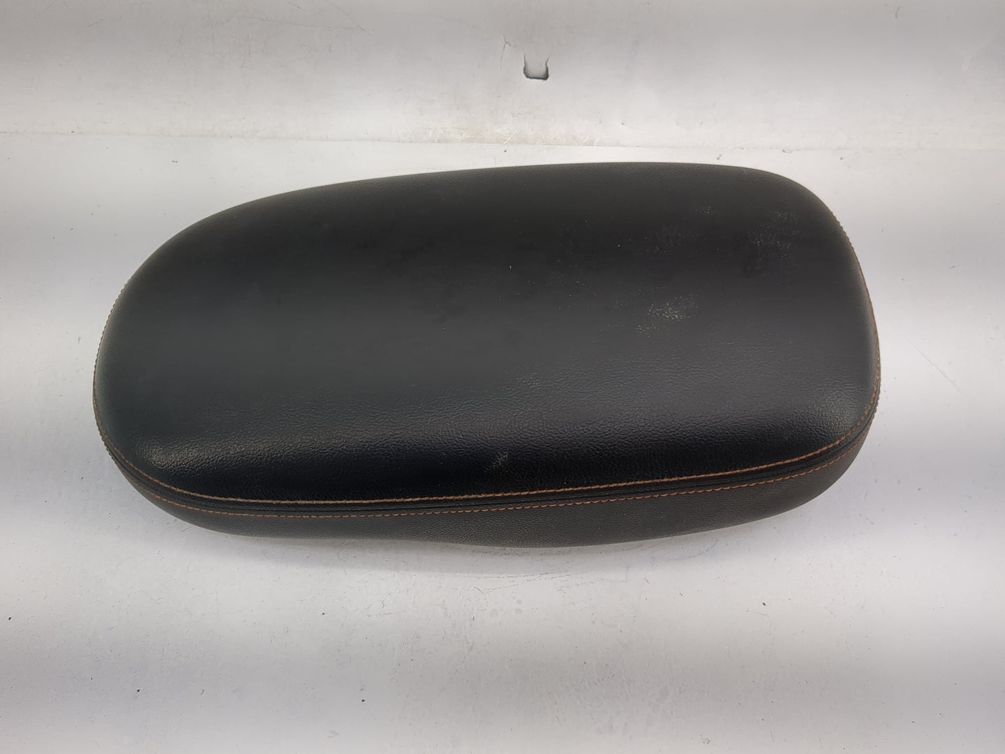 2018 Kia Soul Center Console Armrest Cover Lid Fits OEM Used Auto Parts - Oemusedautoparts1.com