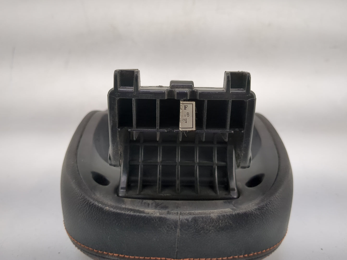 2018 Kia Soul Center Console Armrest Cover Lid Fits OEM Used Auto Parts - Oemusedautoparts1.com