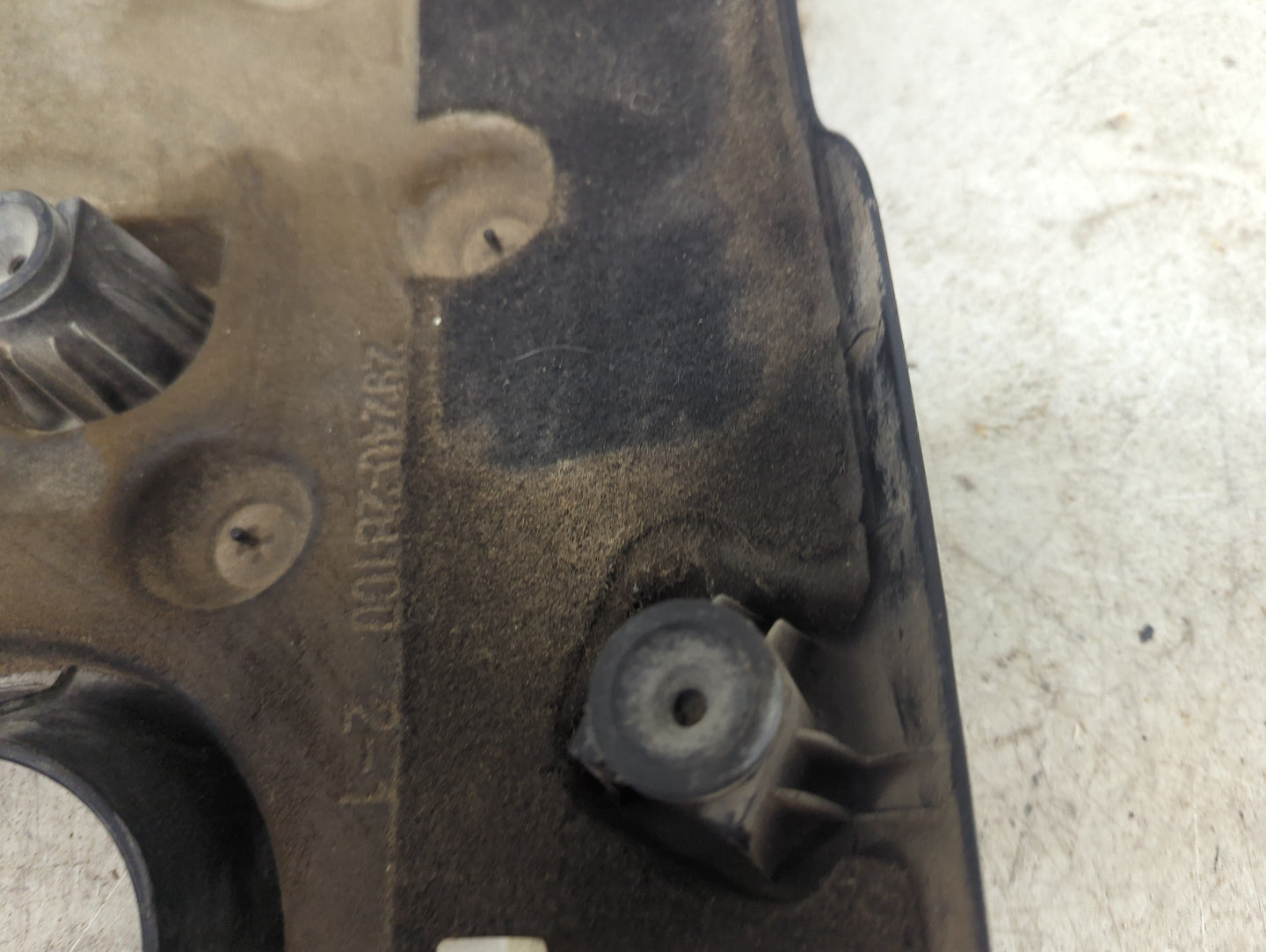 2018 Kia Soul Engine Cover Black - Oemusedautoparts1.com