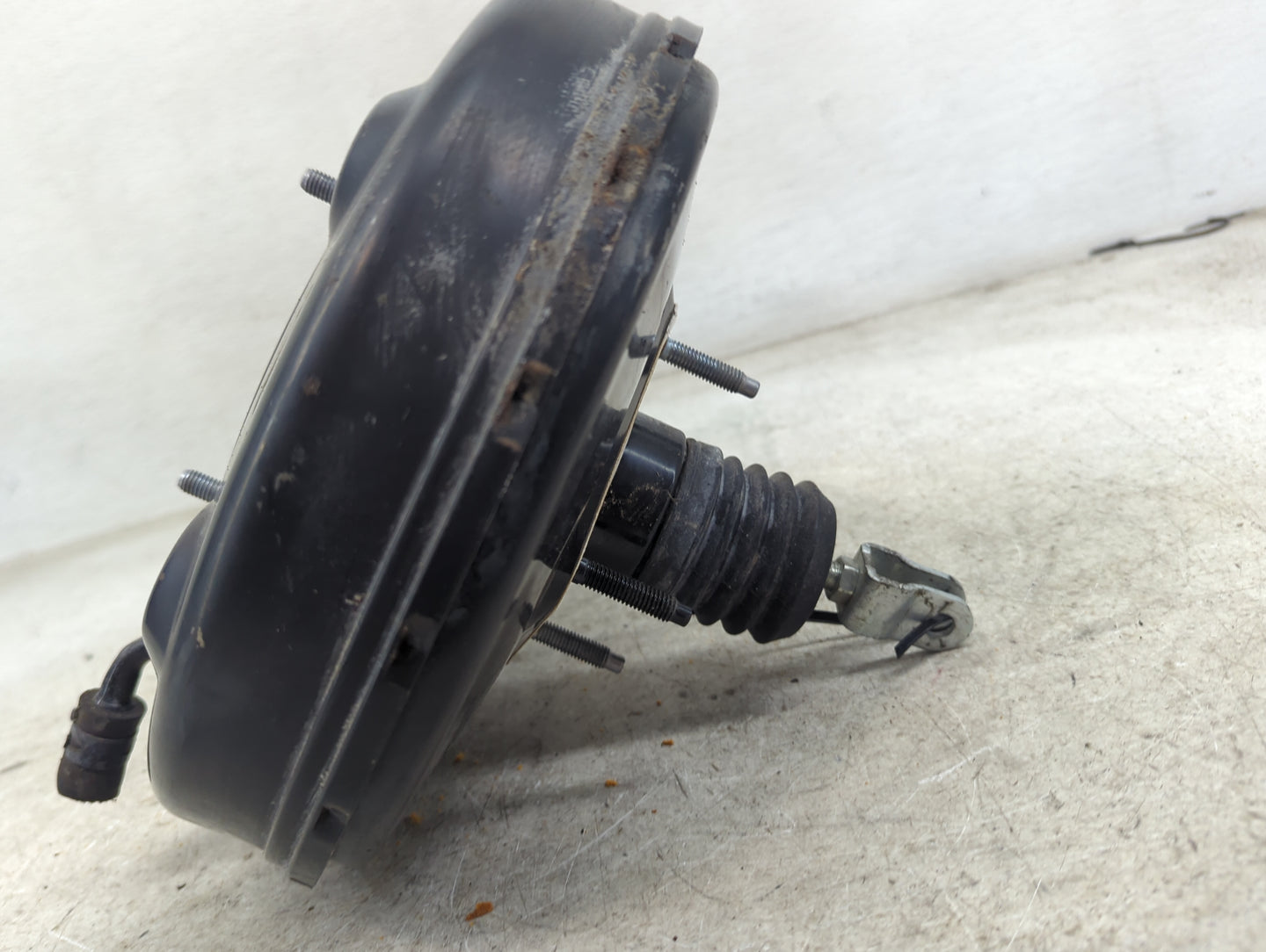 2017-2019 Kia Soul Power Brake Booster Oem 1490155 - Oemusedautoparts1.com