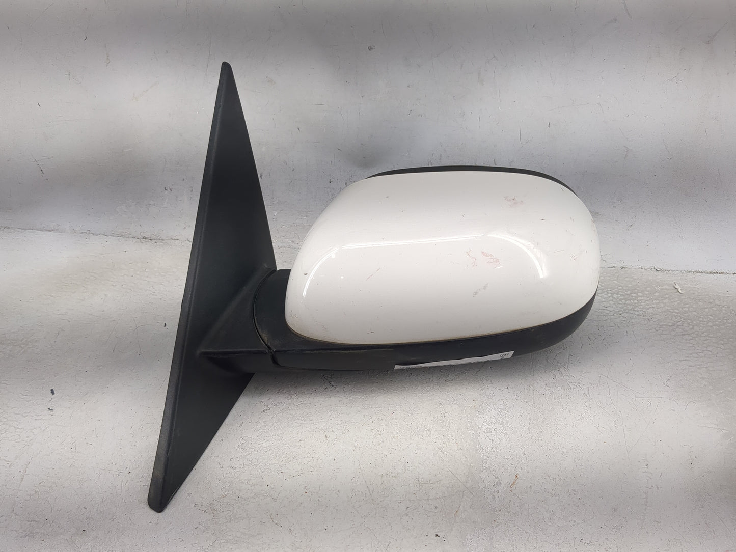 2014-2019 Kia Soul Driver Side View Mirror - Left Door Mirror OEM Used - Oemusedautoparts1.com