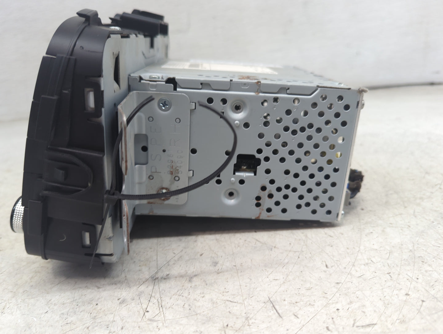 2018-2019 Kia Soul Radio AM FM Cd Player Receiver Replacement P/N:96160-B2310CA ACBB0B2AN, TQ8-ACBB0B2AN Fits Fits 2018 2019