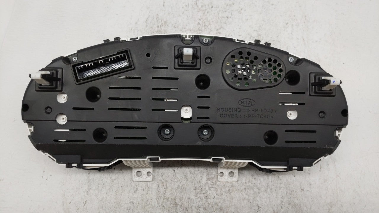 2017-2019 Kia Soul Instrument Cluster Speedometer Gauges P/N:94006-92720 94006-B2720 Fits Fits 2017 2018 2019 OEM Used Auto 
