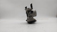 2012-2019 Kia Soul Throttle Body P/N:35100-2B300 Fits Fits 2012 2013 2014 2015 2016 2017 2018 2019 OEM Used Auto Parts - Oem