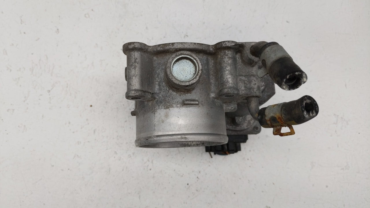 2014-2019 Kia Soul Throttle Body P/N:35100-2E000 Fits Fits 2011 2012 2013 2014 2015 2016 2017 2018 2019 OEM Used Auto Parts 
