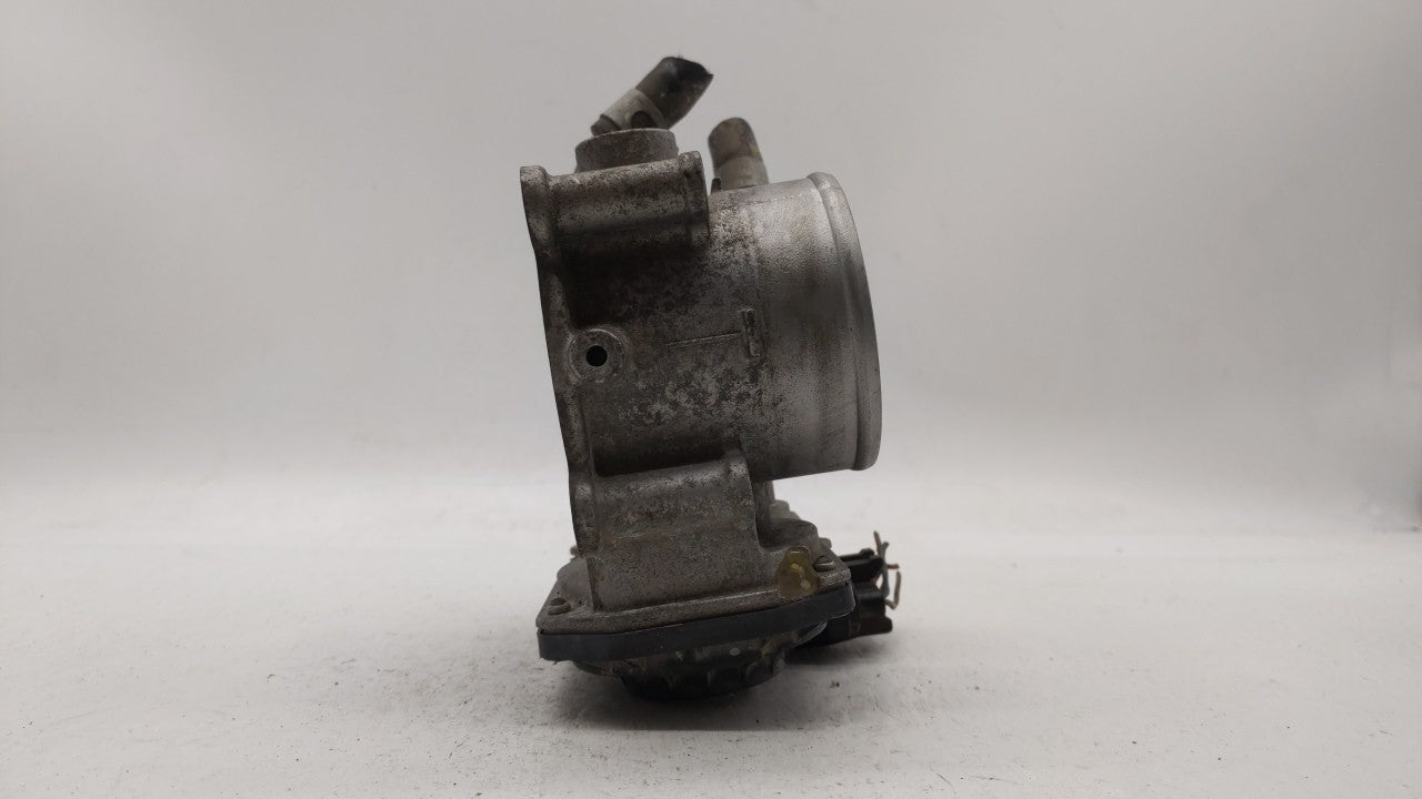 2014-2019 Kia Soul Throttle Body P/N:35100-2E000 Fits Fits 2011 2012 2013 2014 2015 2016 2017 2018 2019 OEM Used Auto Parts 