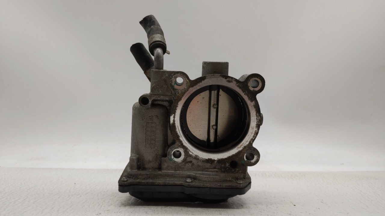 2014-2019 Kia Soul Throttle Body P/N:35100-2E000 Fits Fits 2011 2012 2013 2014 2015 2016 2017 2018 2019 OEM Used Auto Parts 