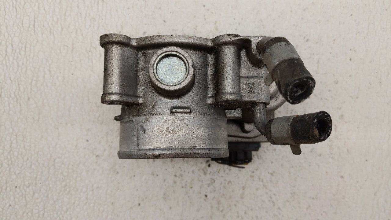 2014-2019 Kia Soul Throttle Body P/N:35100-2E000 Fits Fits 2011 2012 2013 2014 2015 2016 2017 2018 2019 OEM Used Auto Parts 