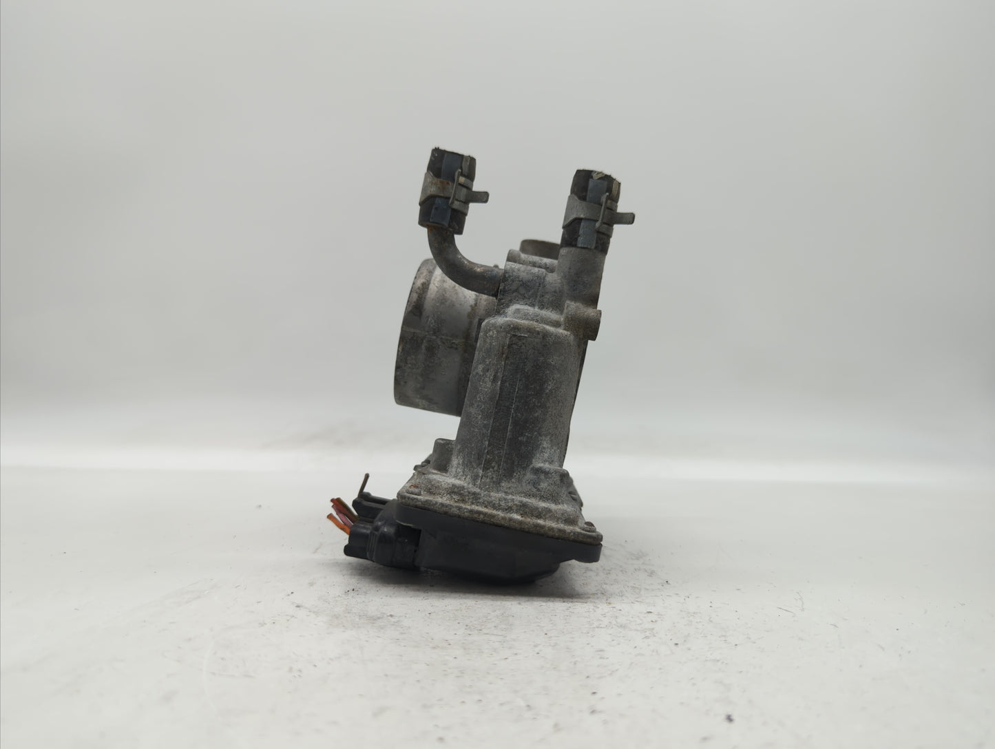 2012-2019 Kia Soul Throttle Body P/N:35100-2B310 5302-1S02, 35100-2B300 Fits Fits 2012 2013 2014 2015 2016 2017 2018 2019 OE